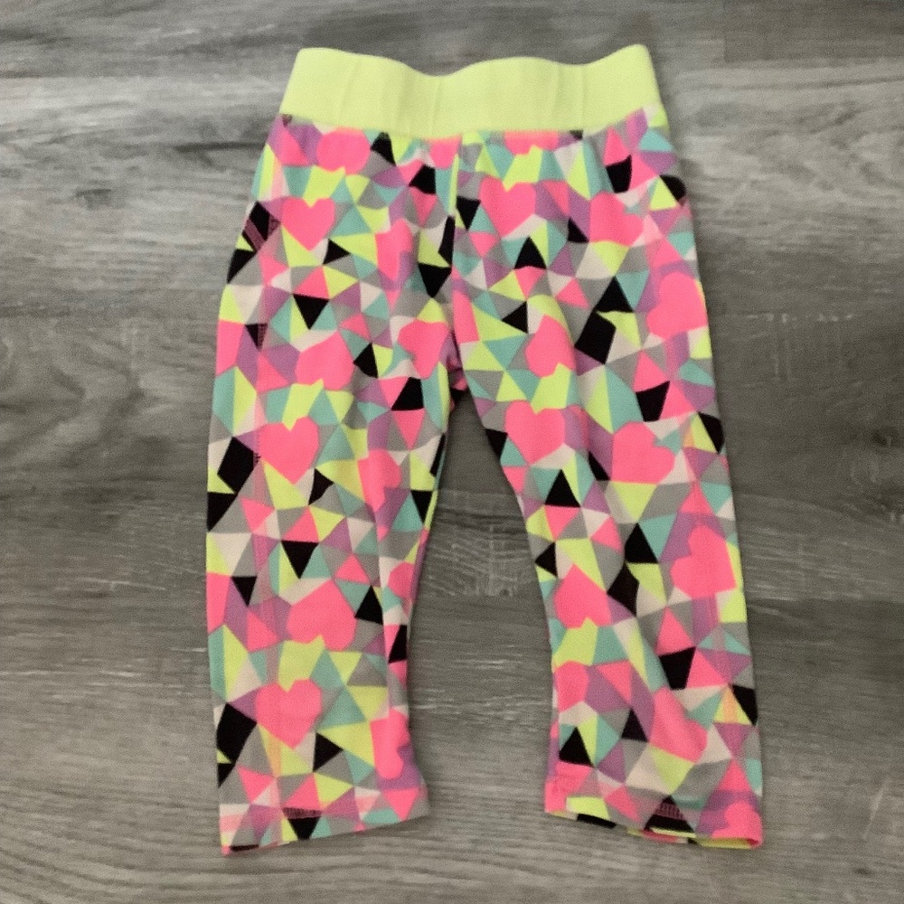 😻8 for $20😻  4T athletic capris